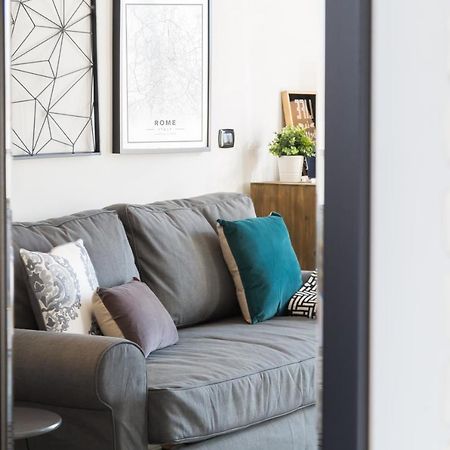 Bmga L Glam Industrial 3-Bed Apartment In Termini Rome Extérieur photo