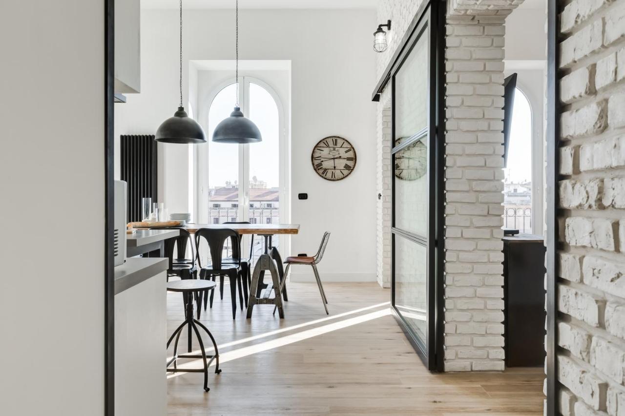 Bmga L Glam Industrial 3-Bed Apartment In Termini Rome Extérieur photo