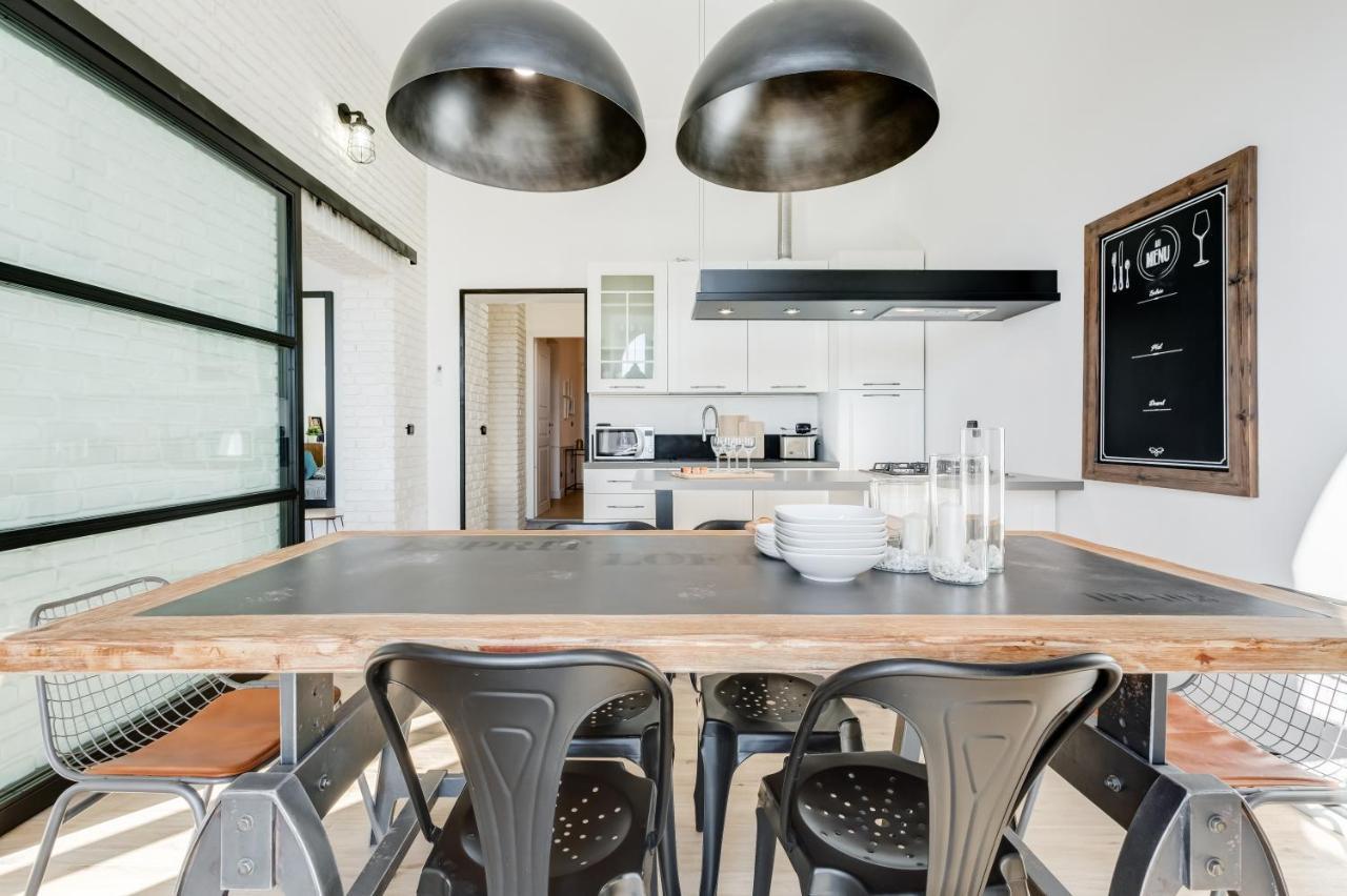 Bmga L Glam Industrial 3-Bed Apartment In Termini Rome Extérieur photo
